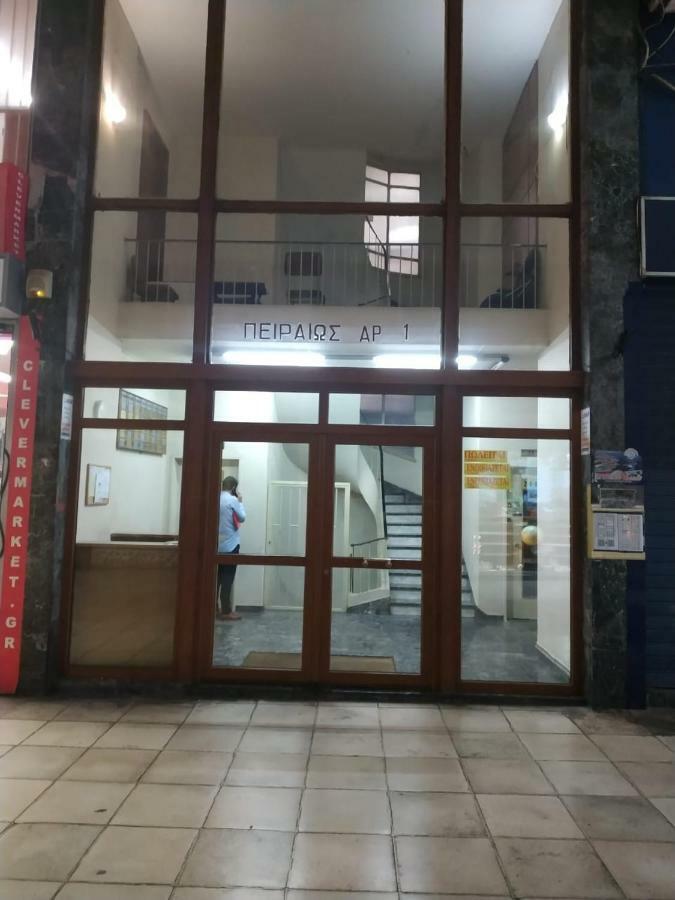 Toni'S 2Bd Home In Centre, 15 Sec To Metro Athens Ngoại thất bức ảnh